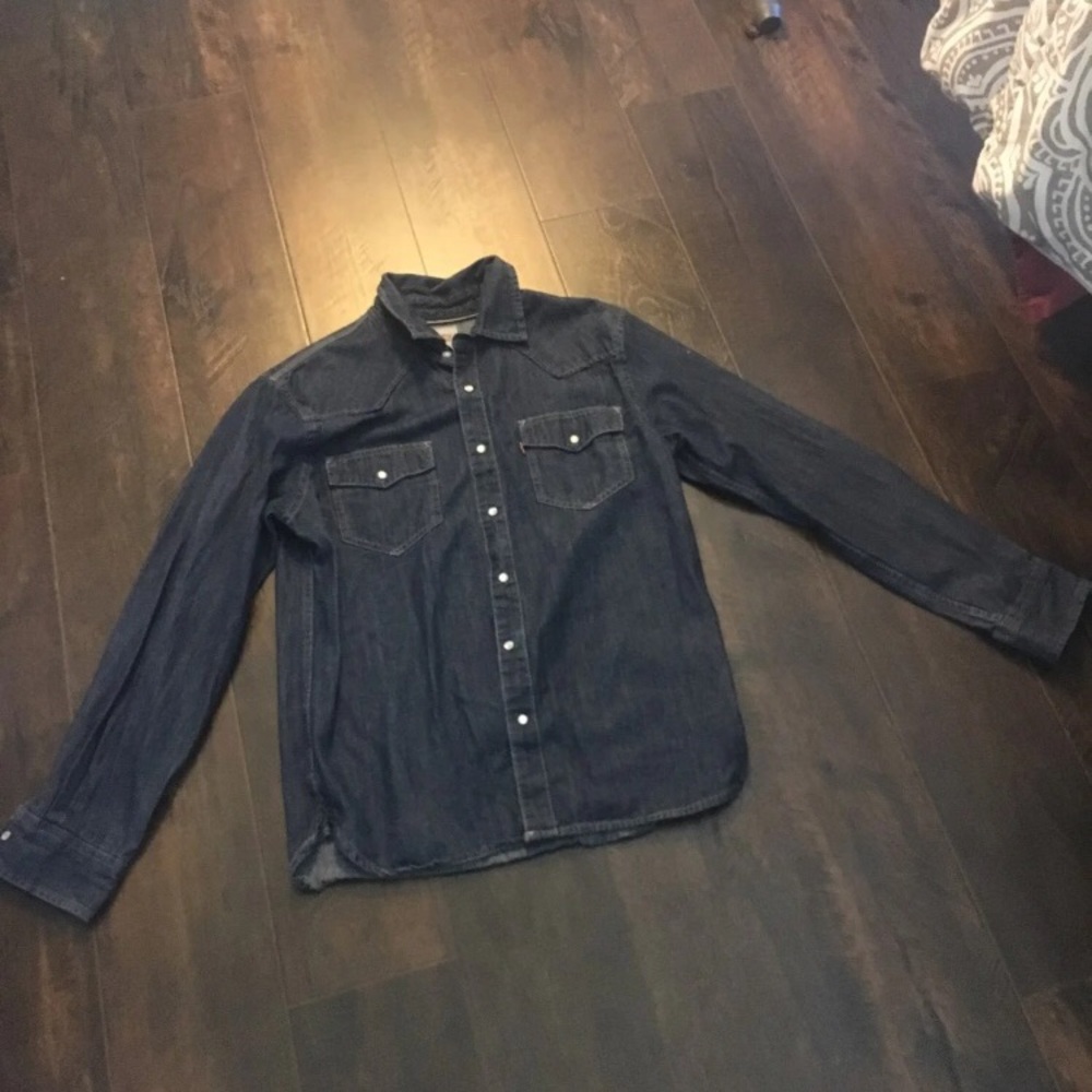 Dark Levi’s Jean Jacket